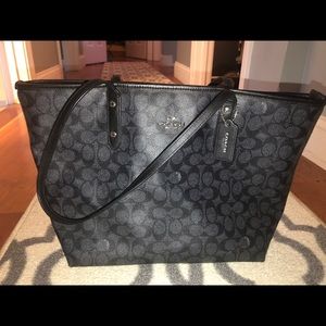 Black Coach “City Tote”